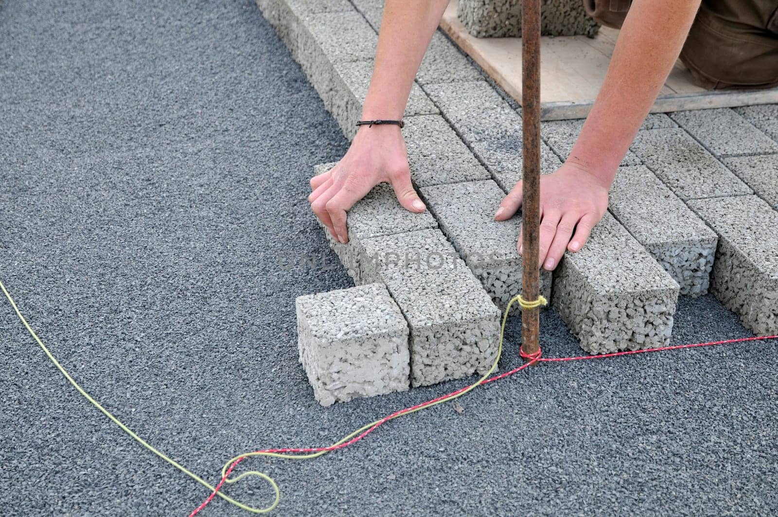 pave