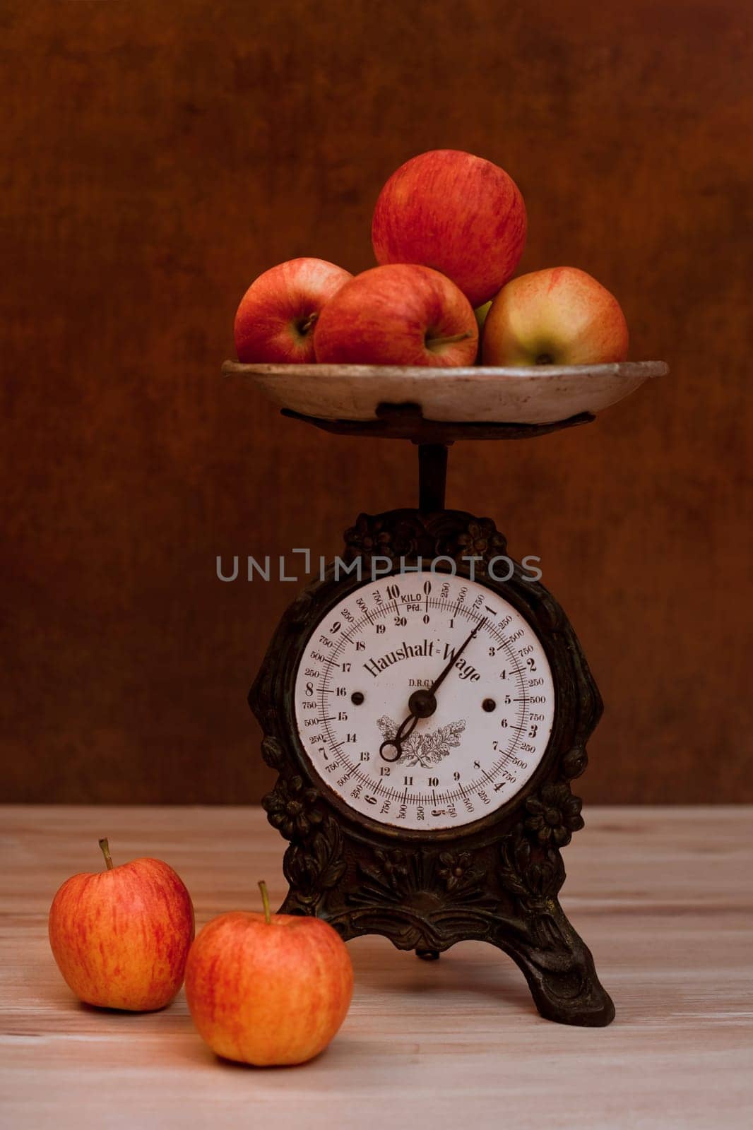 Grandma's Kitchen Scale IV
