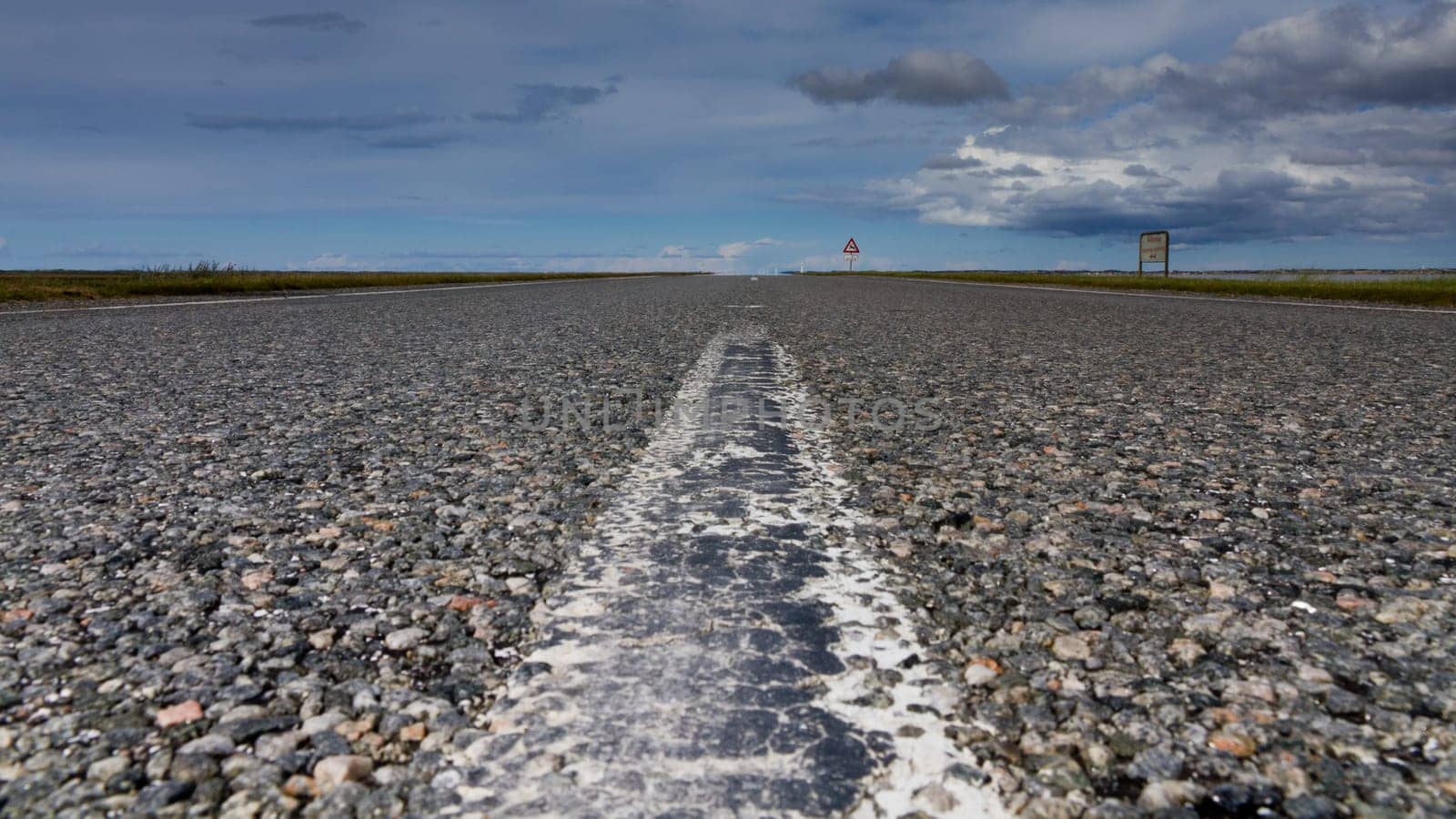 Road to the horizon