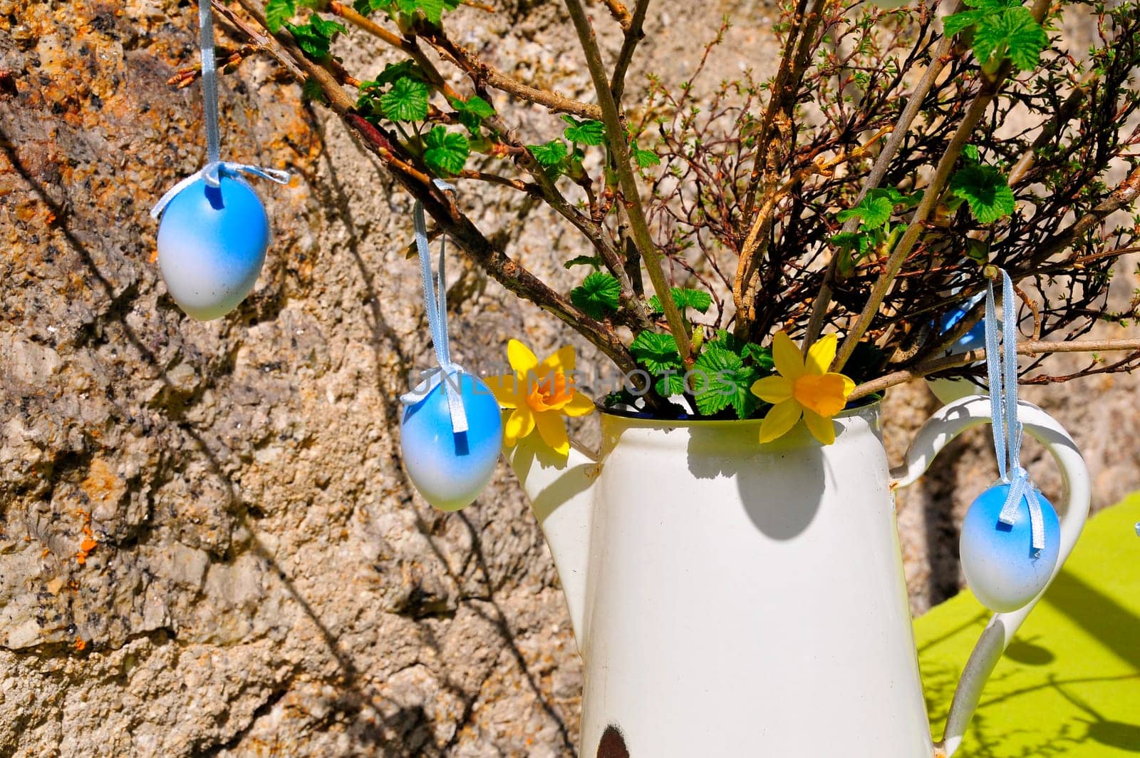Garden Decoration Easter Spring Plants