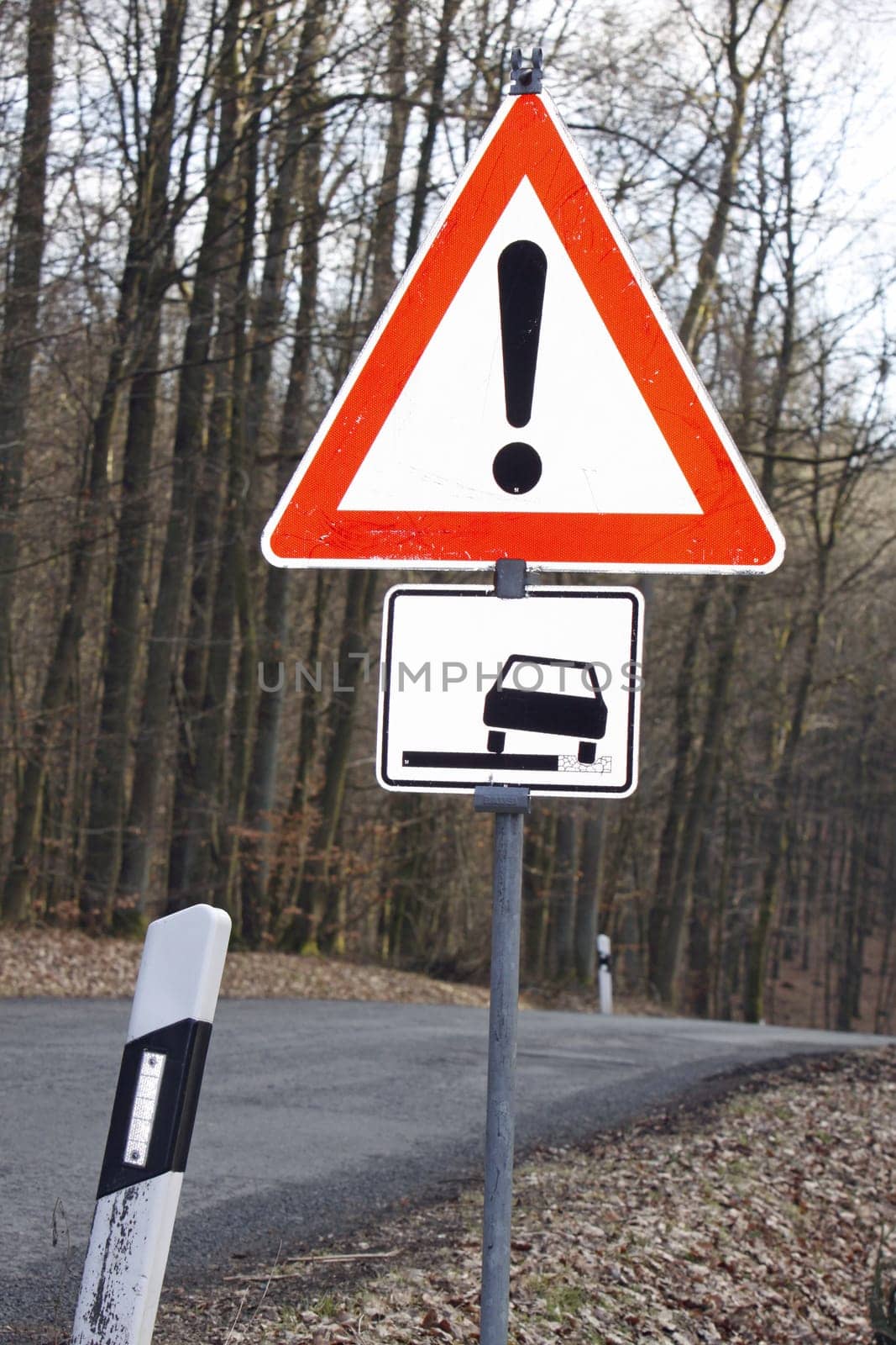 Attention unpaved verges