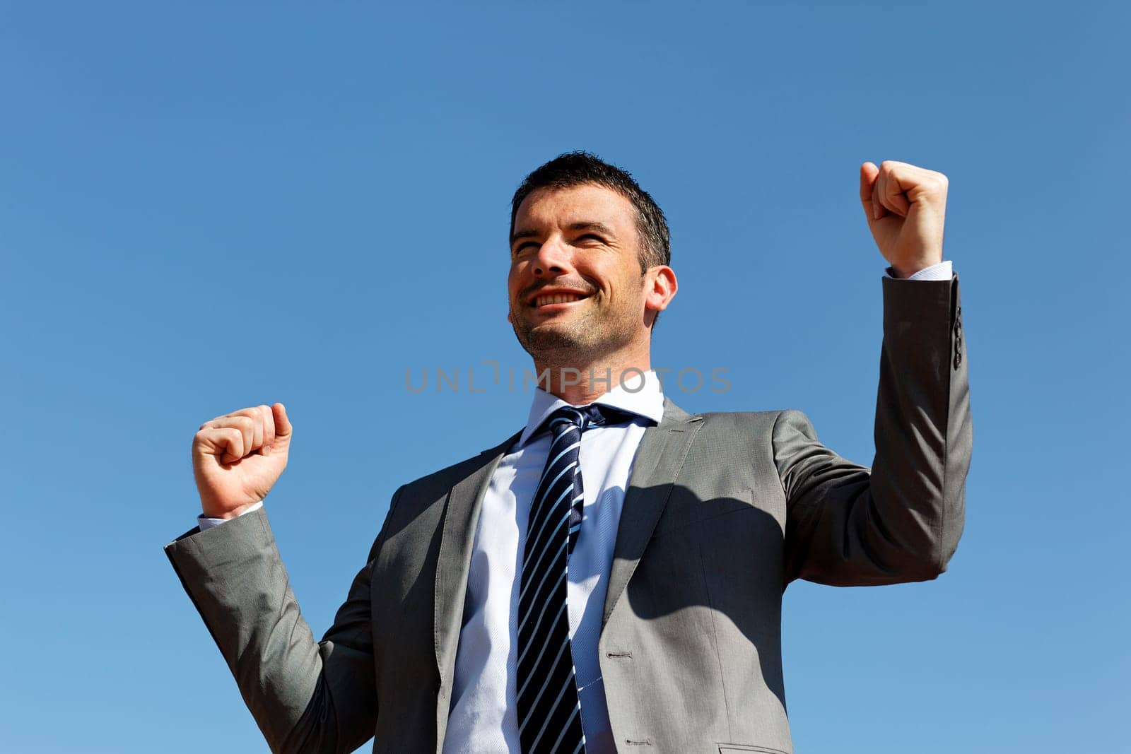 horizontal winner businessman