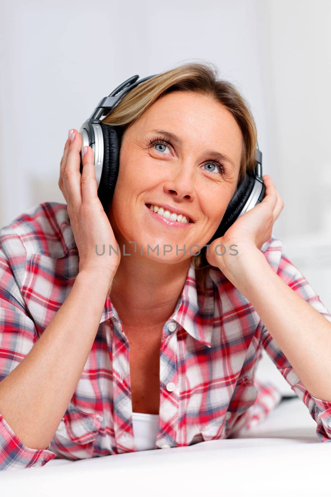 musical woman