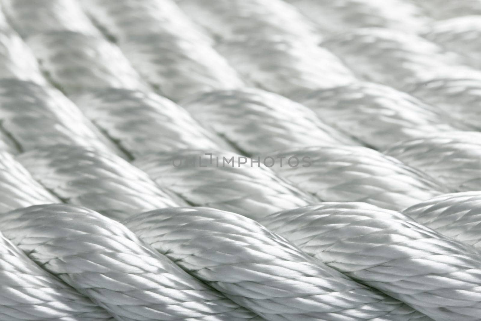 Macro study of a new rope
