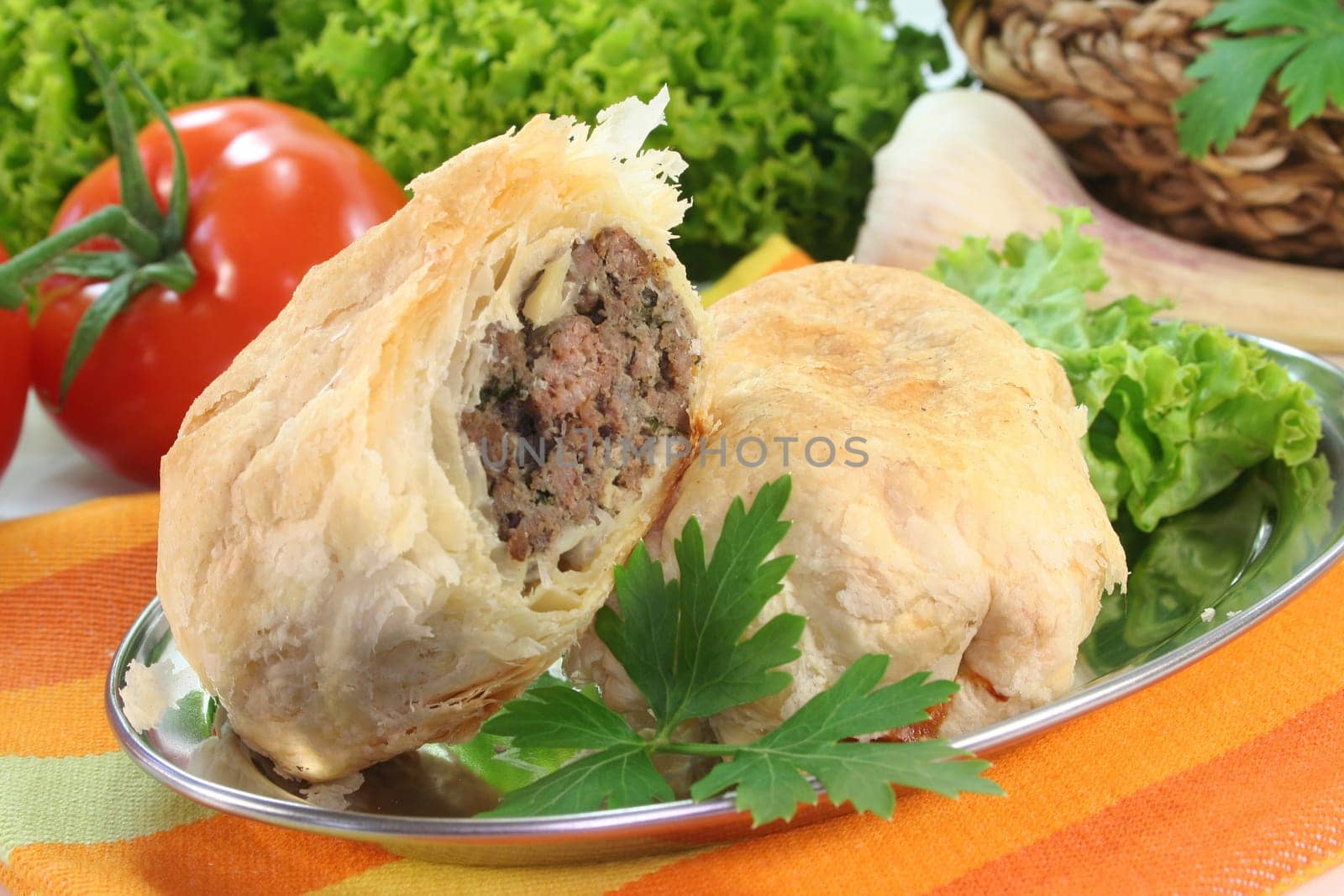 Arabic pâté with minced meat and ginger filling