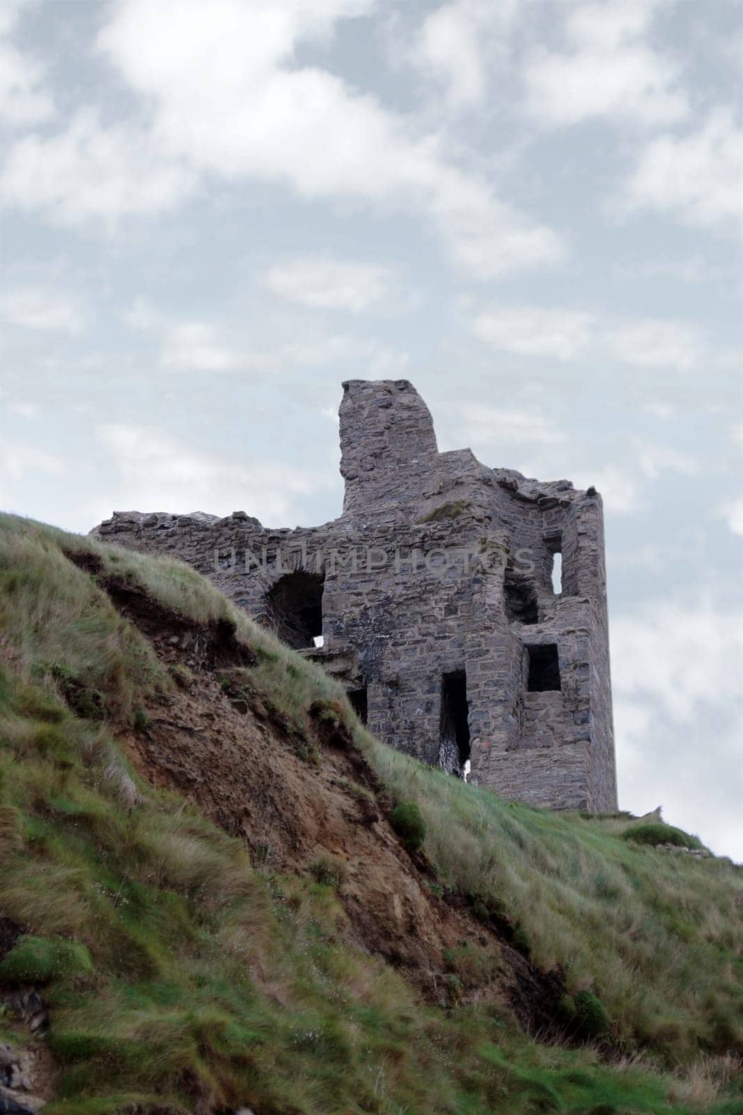 the old ruin of a castle in ballybunion