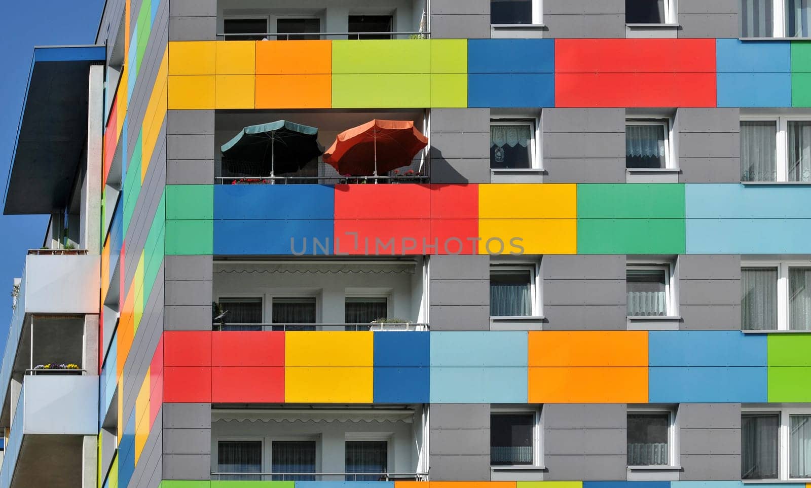 I photographed this beautiful colorful skyscraper in Dresden