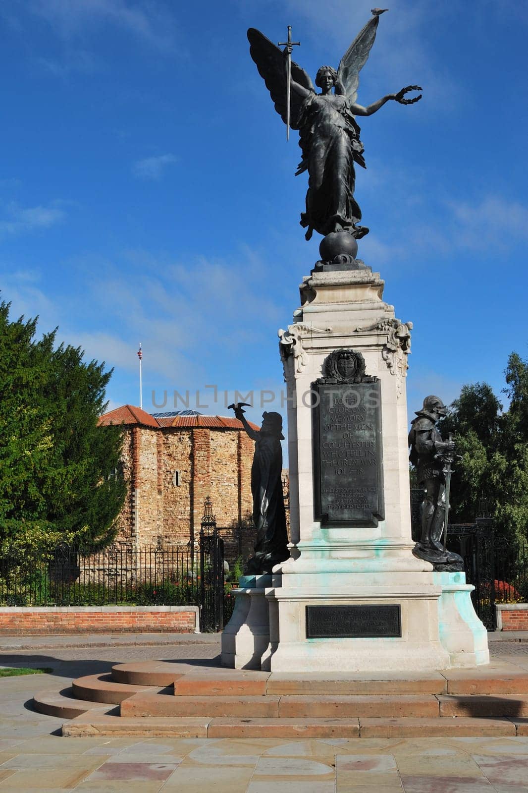 Colchester war Memorial with castle in the background
