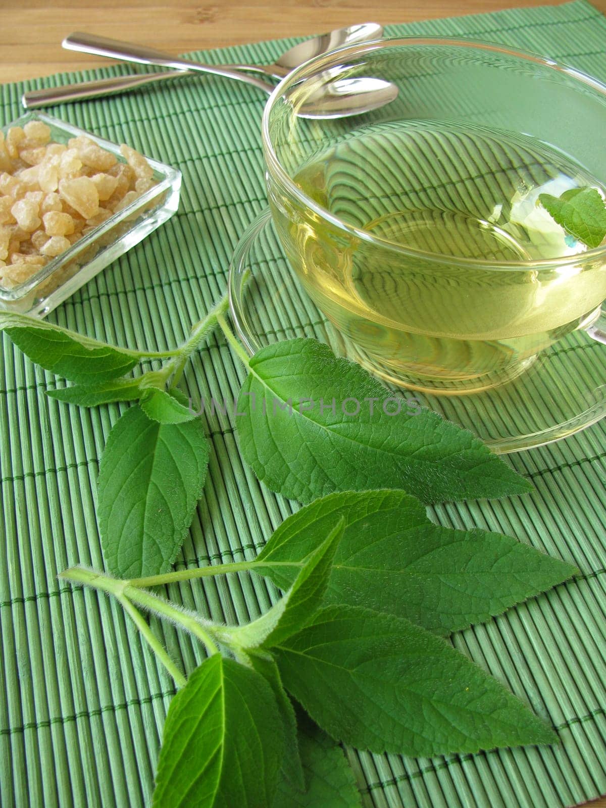 Tea flavoured with pineapple sage
