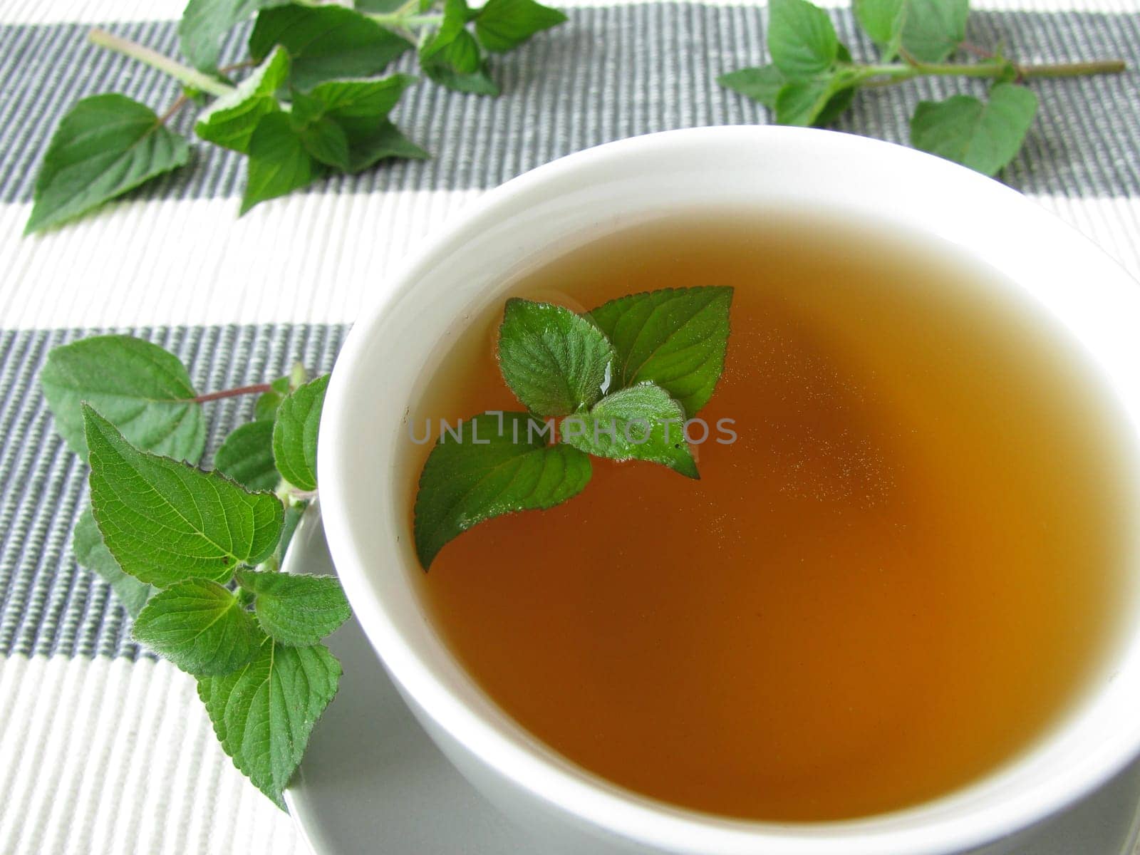 Tea with honeydew melon sage
