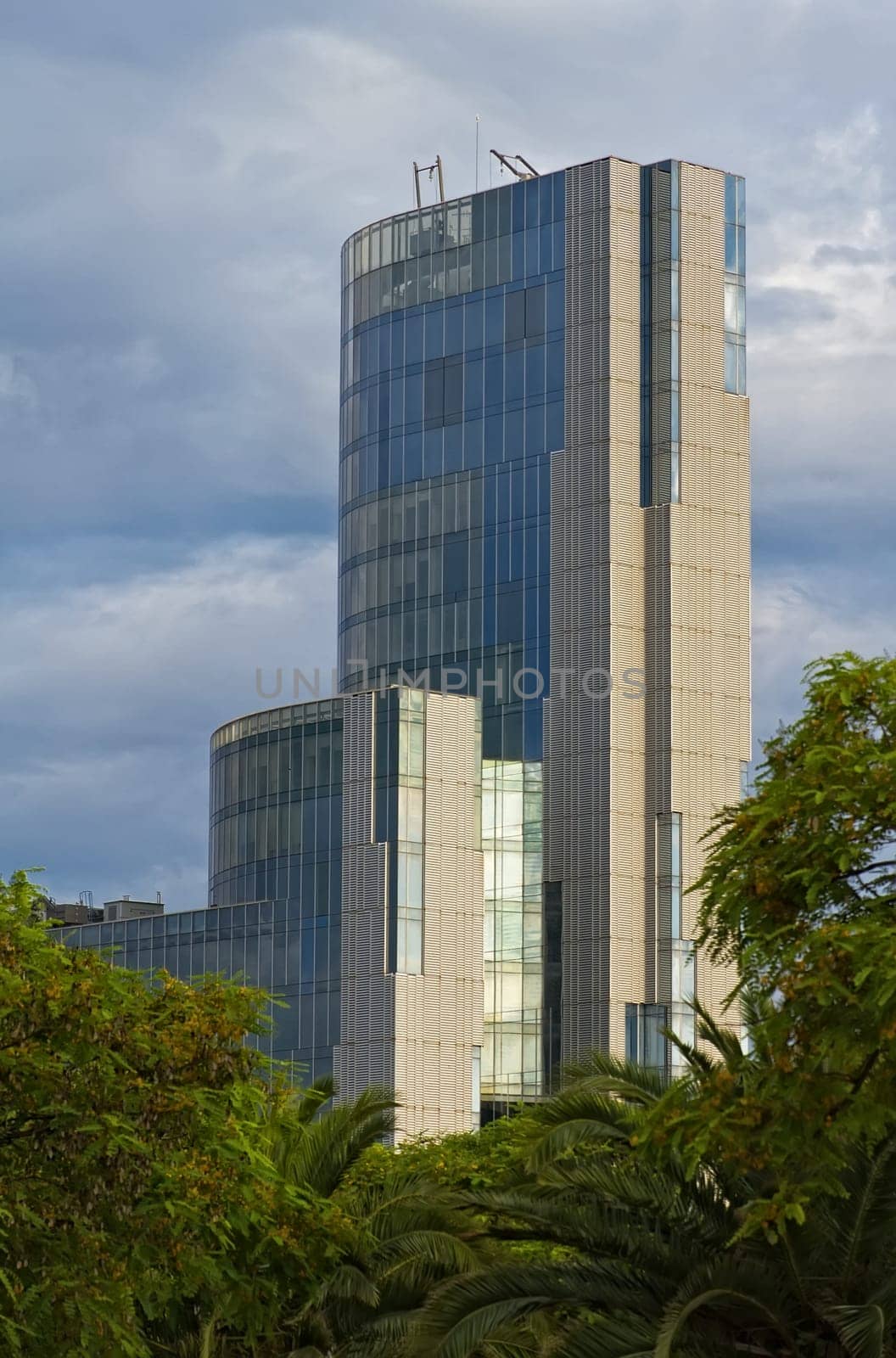 Barcelona Natural Gas building, taken from the sea apse.