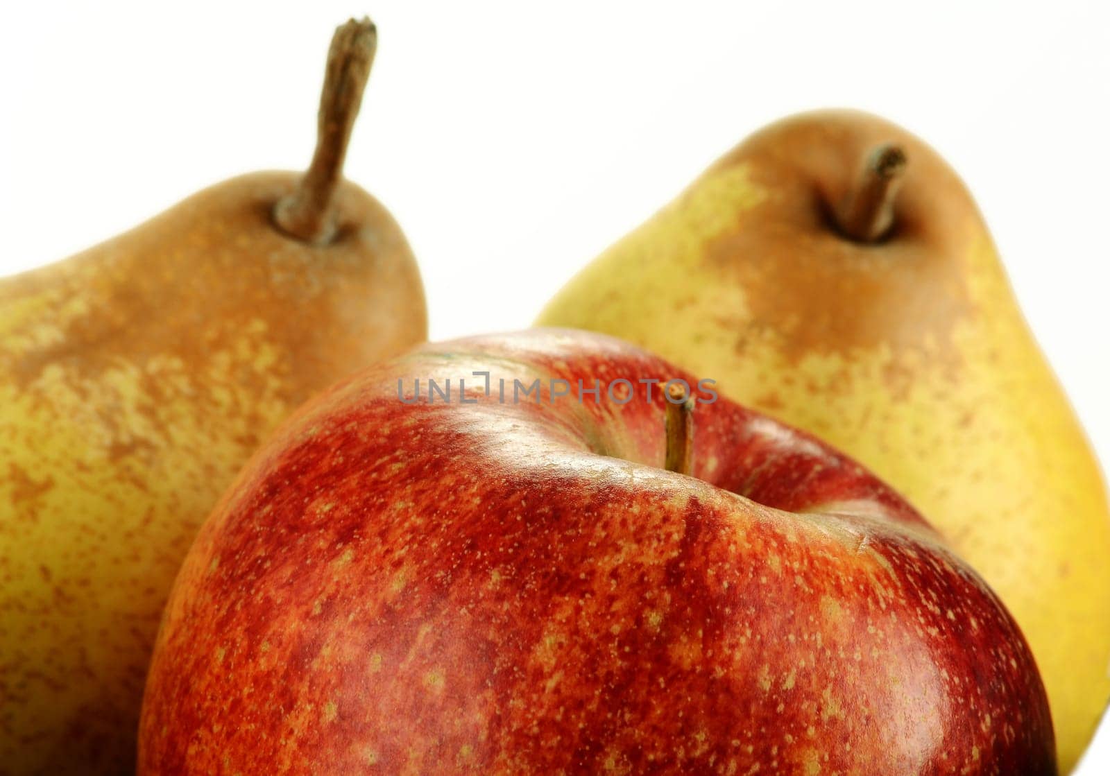 Composition with apple and pears