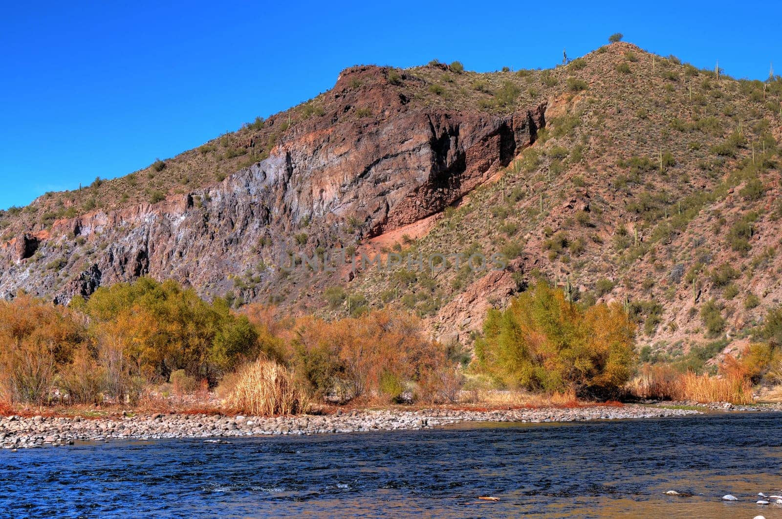 A river flowing through the desert mountains