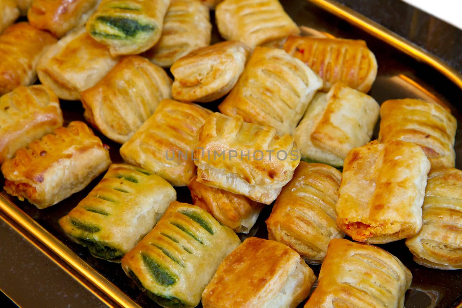 little appetizer pastry with spinach