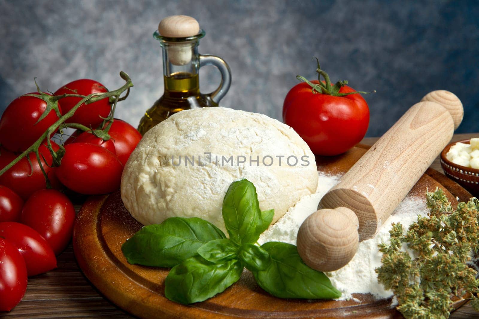 ingredients for homemade pizza