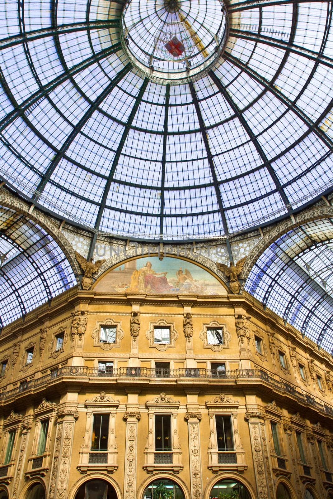 Vittorio Emanuele Gallery, Milan