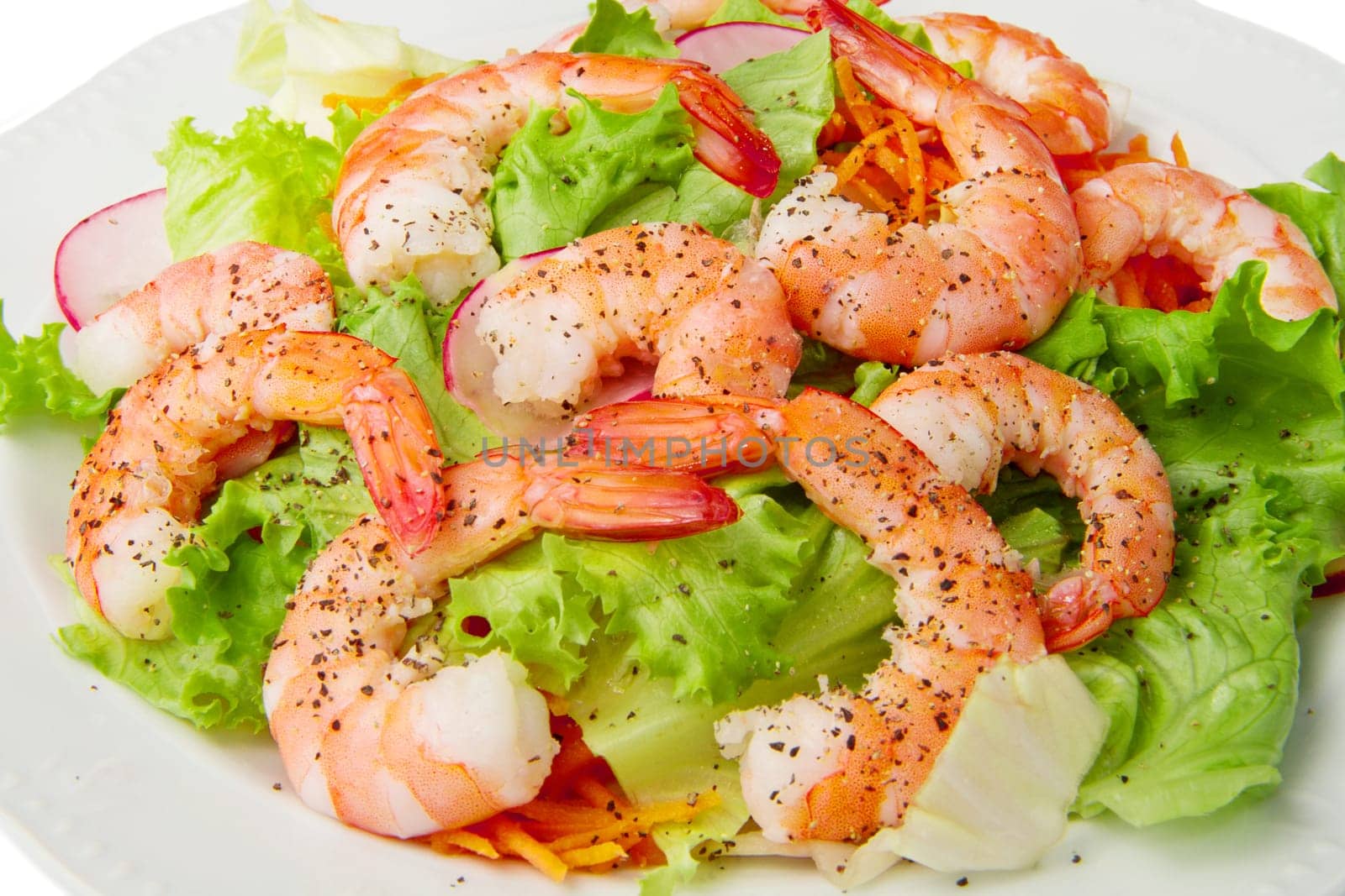 salad of shrimp, mixed greens