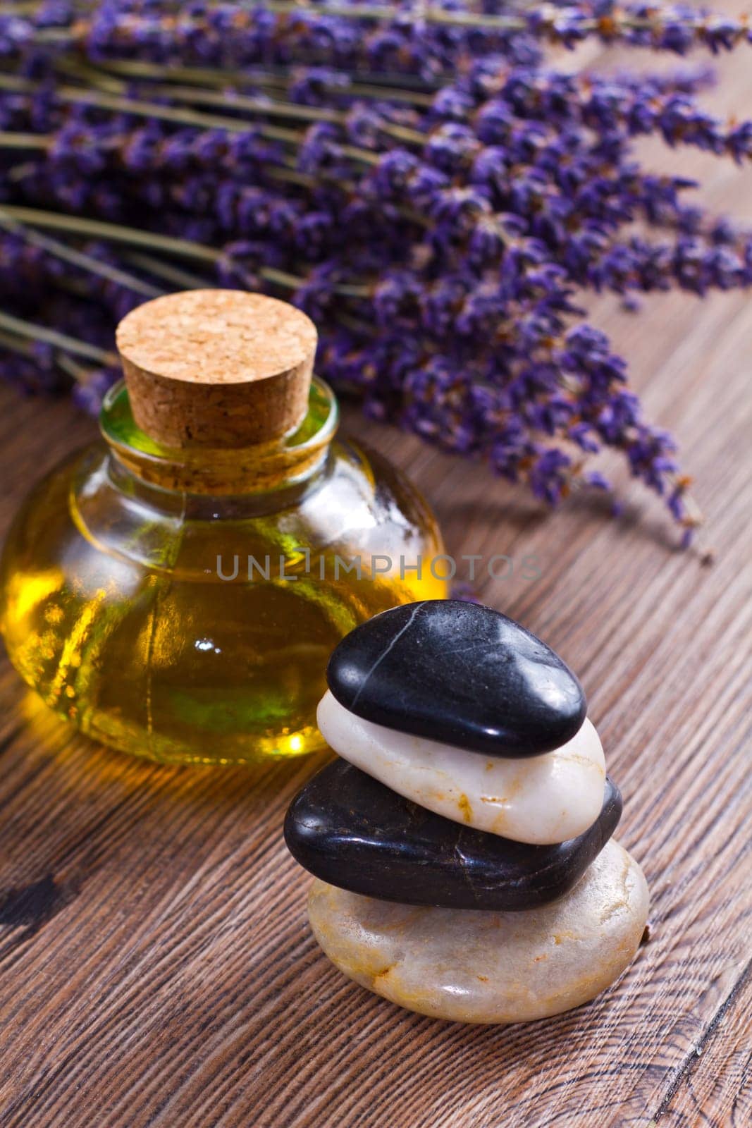 Spa stones - lavender aromatherapy