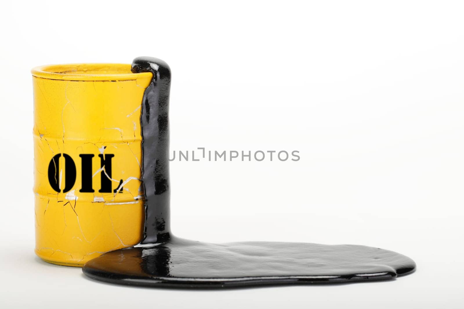 Oil barrel yellow 5