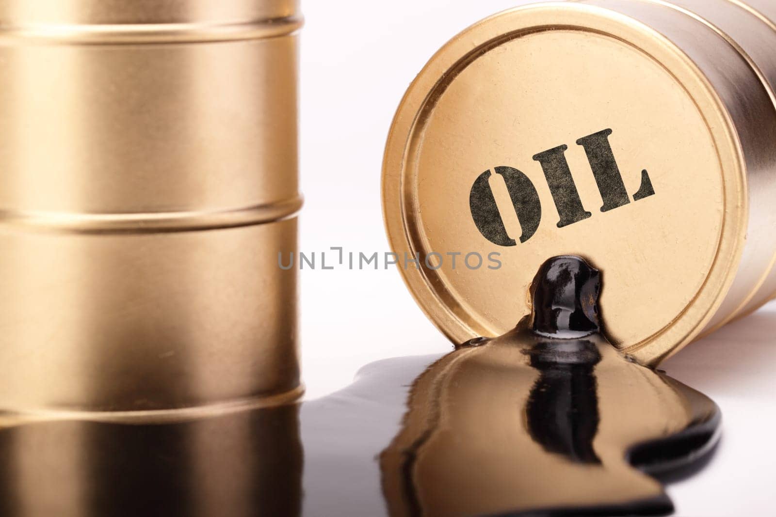 Oil barrel gold 6