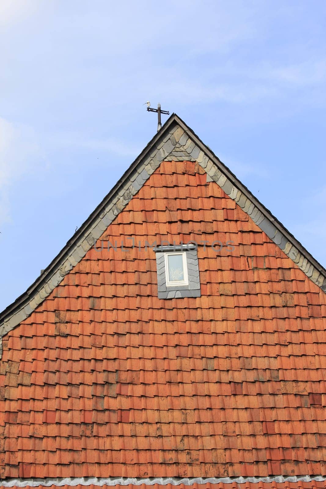 Gable with skylight