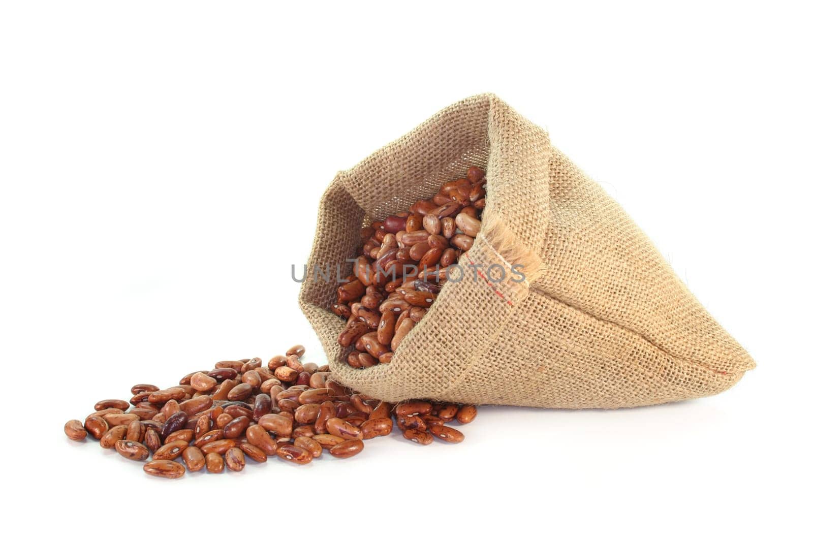 dried quail beans in a jute bag