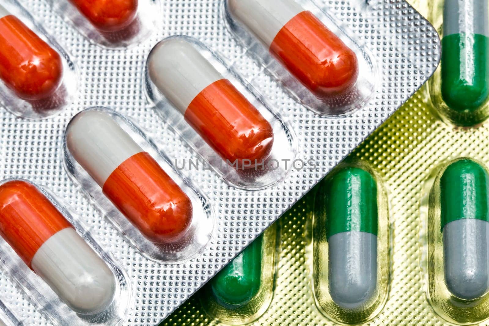 Background of green and red causples