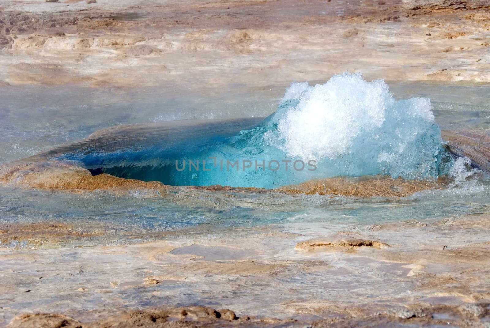 principle of eruption of a geyser