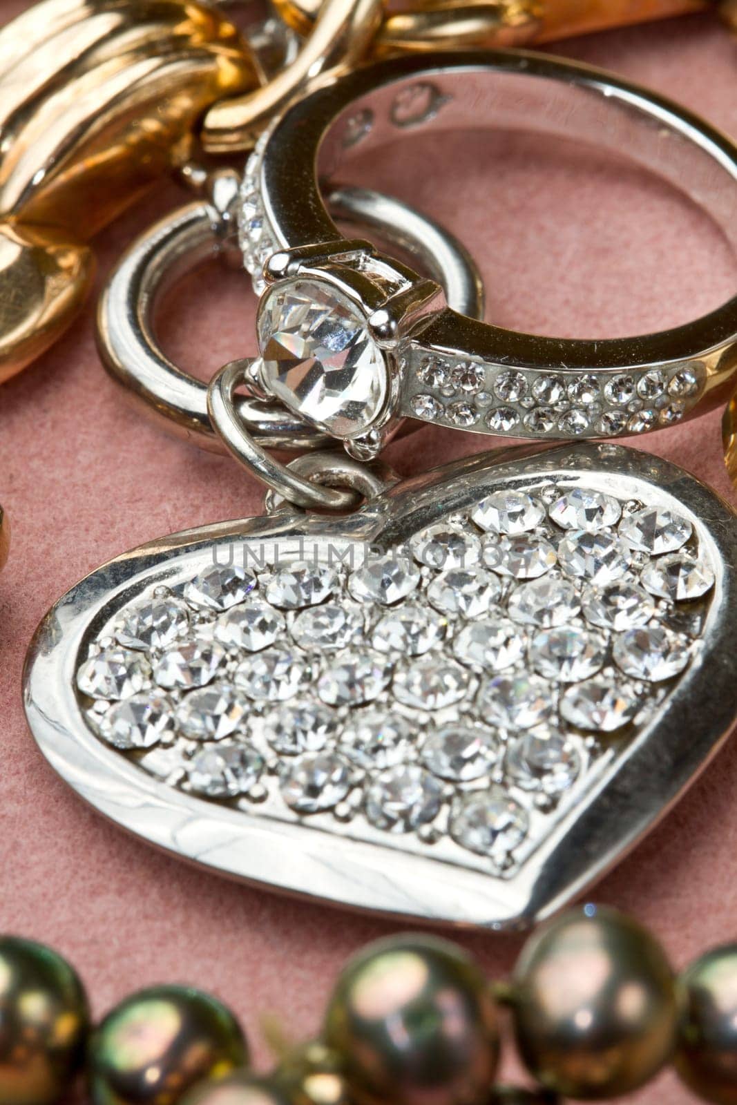 Mixed yellow and white  gold jewelry