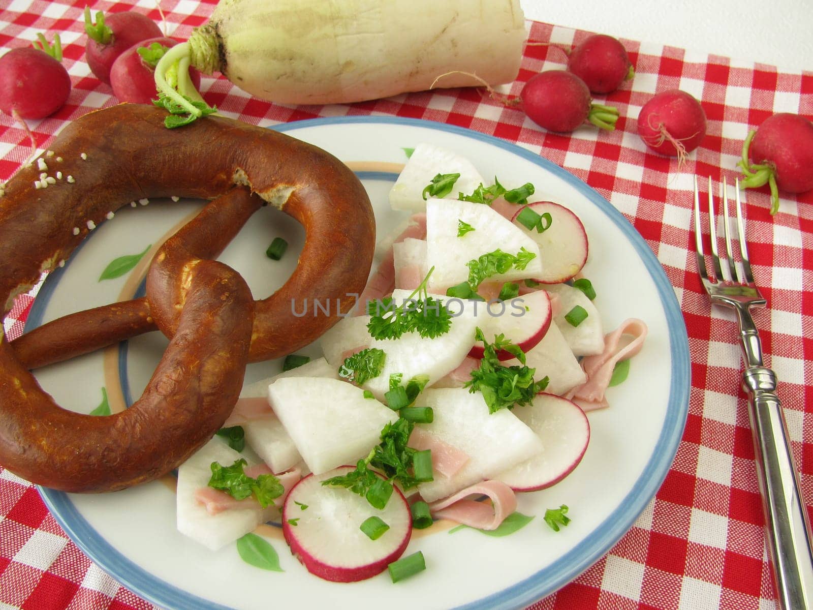 Radish salad with pretzel