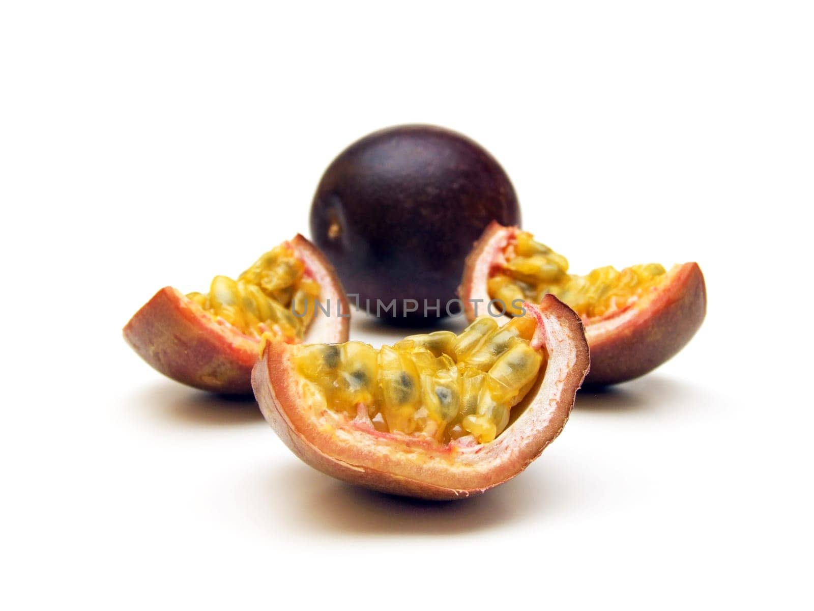 Passion fruit (Passiflora edulis)