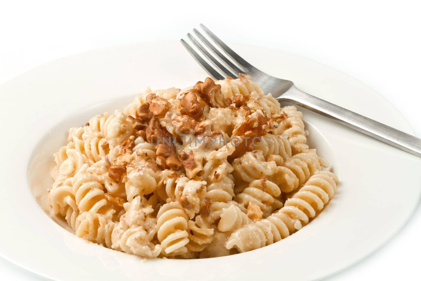 pasta with a walnut cream sauce