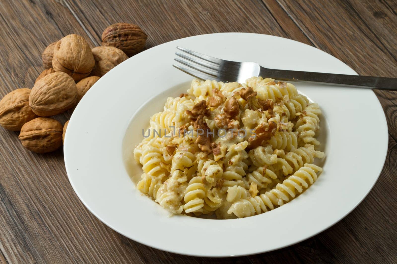 pasta with a walnut cream sauce