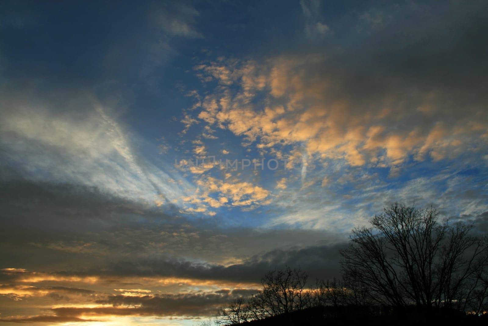 sunset or (sunset beach) or (sunset nature) or (sunset skyline)