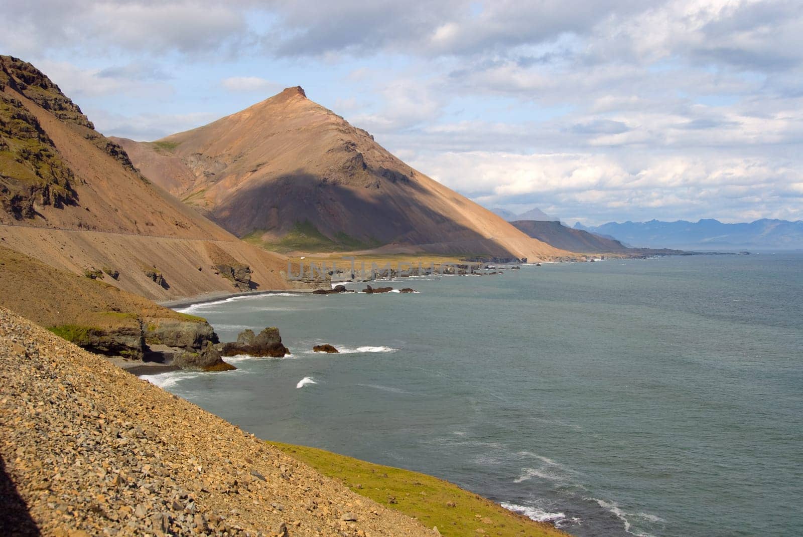 coast near hofn in iceland