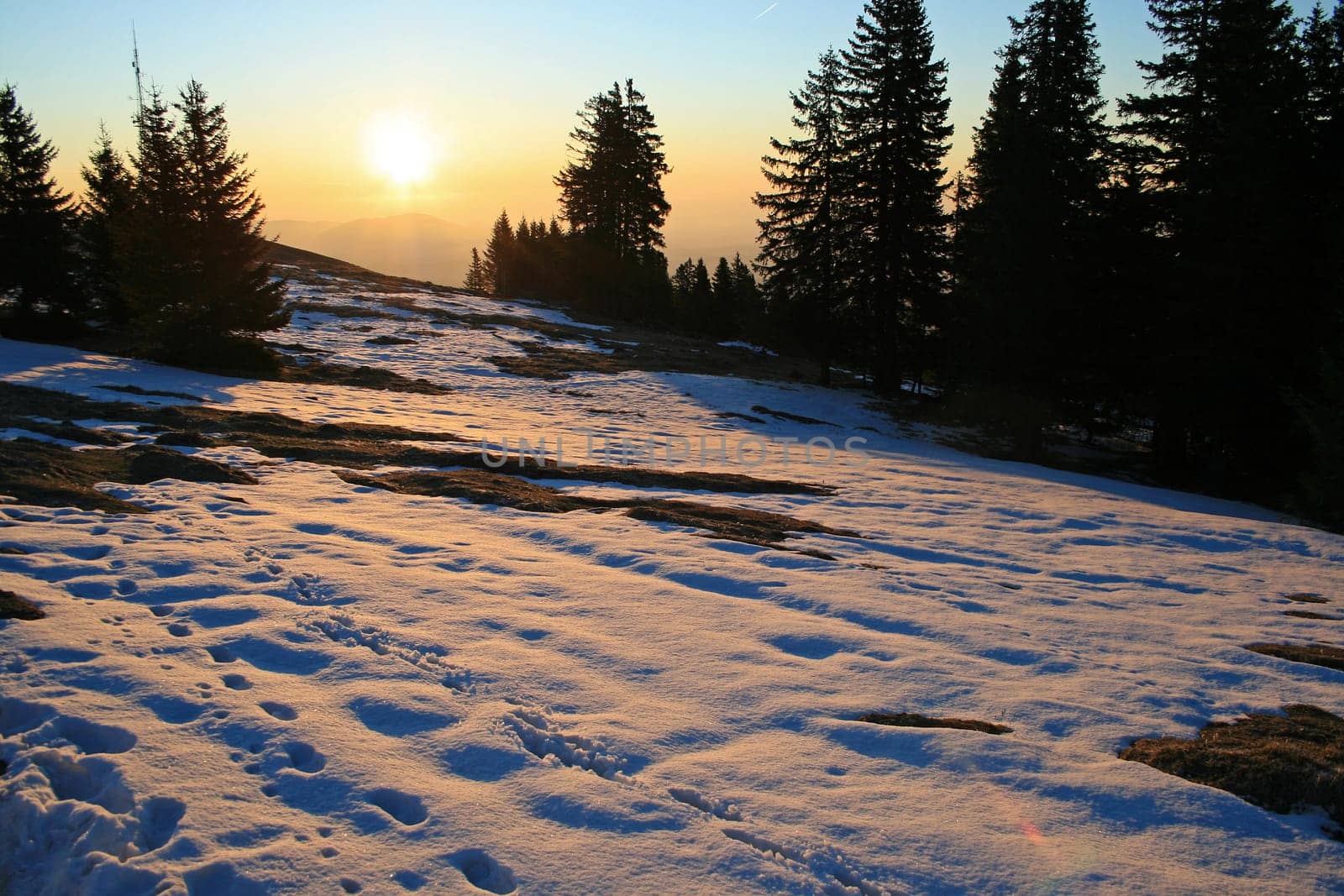 Sunrise in the Aplen