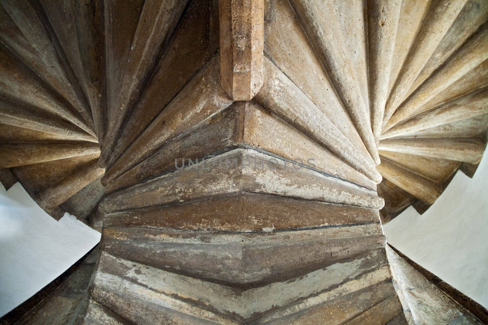 Double spiral staircase