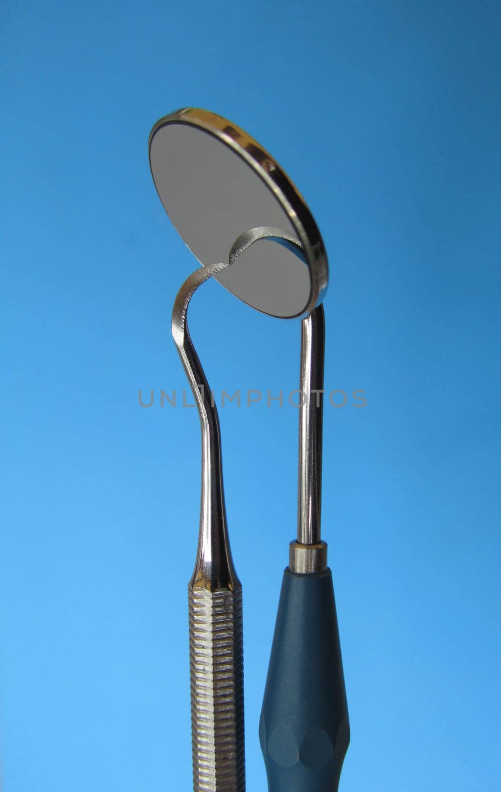 Mouth Mirrors and Scalers