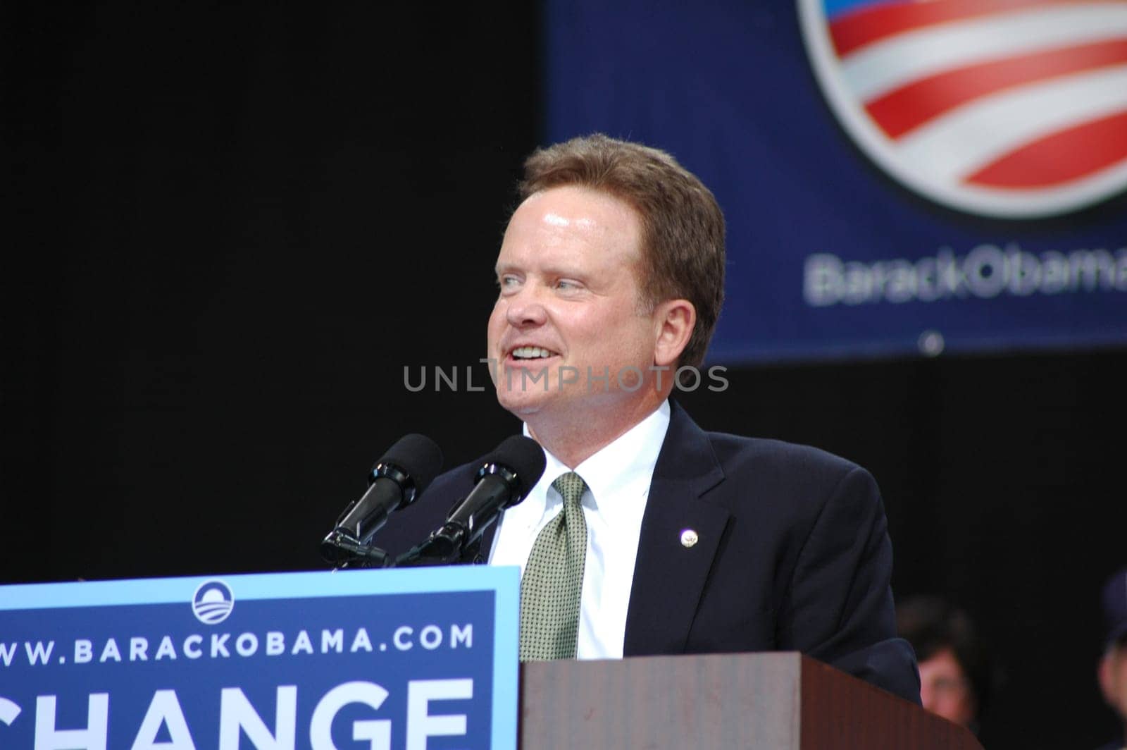 Barack Obama&#039 s at an election rally at Nissan Pavilion VA.
