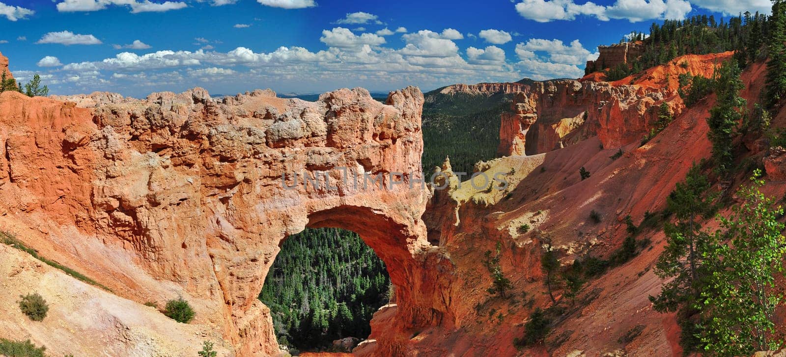 Red Cliff Village,Natural Bridge,Bryce Canyon National Park,Utah,USA