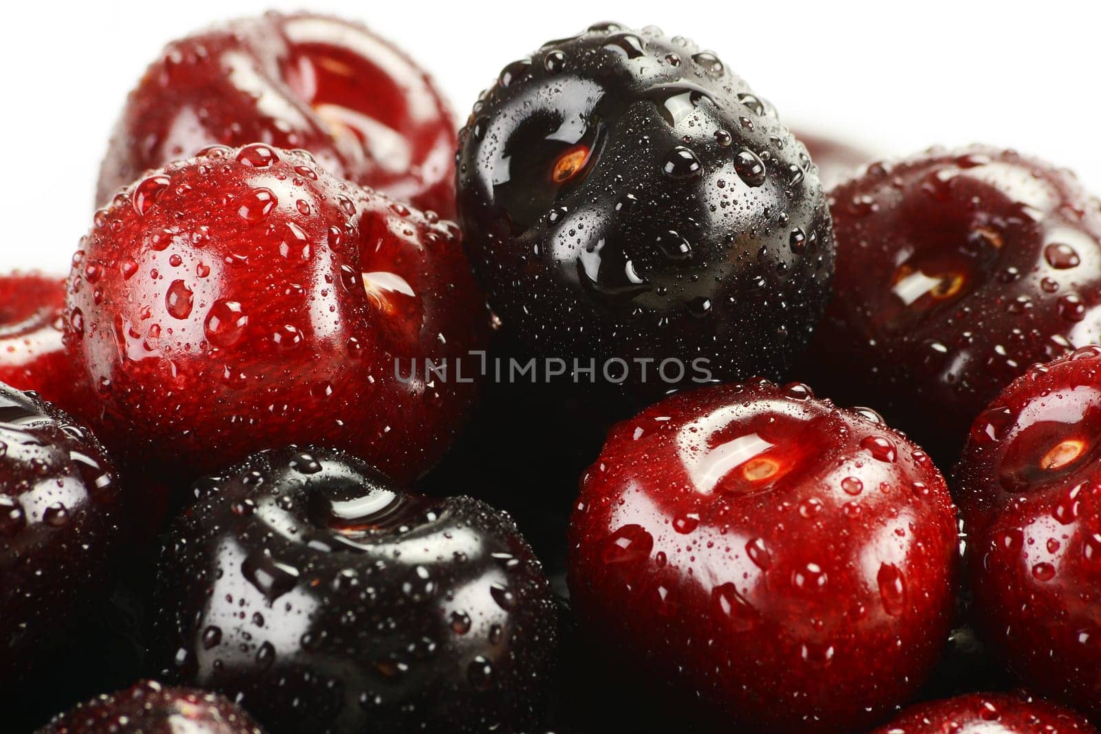 Composition with fresh cherries