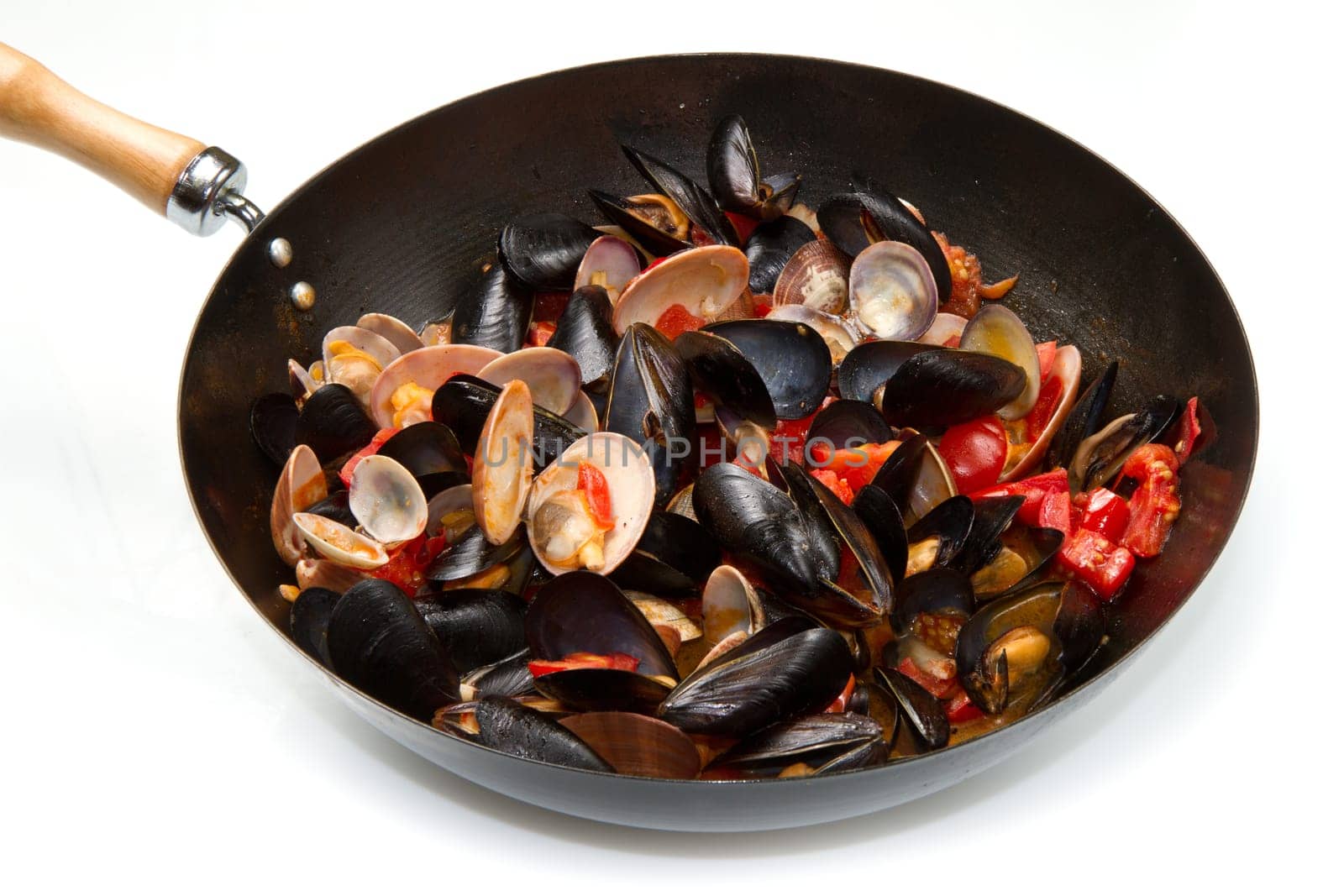 casserole with mix of mollusk