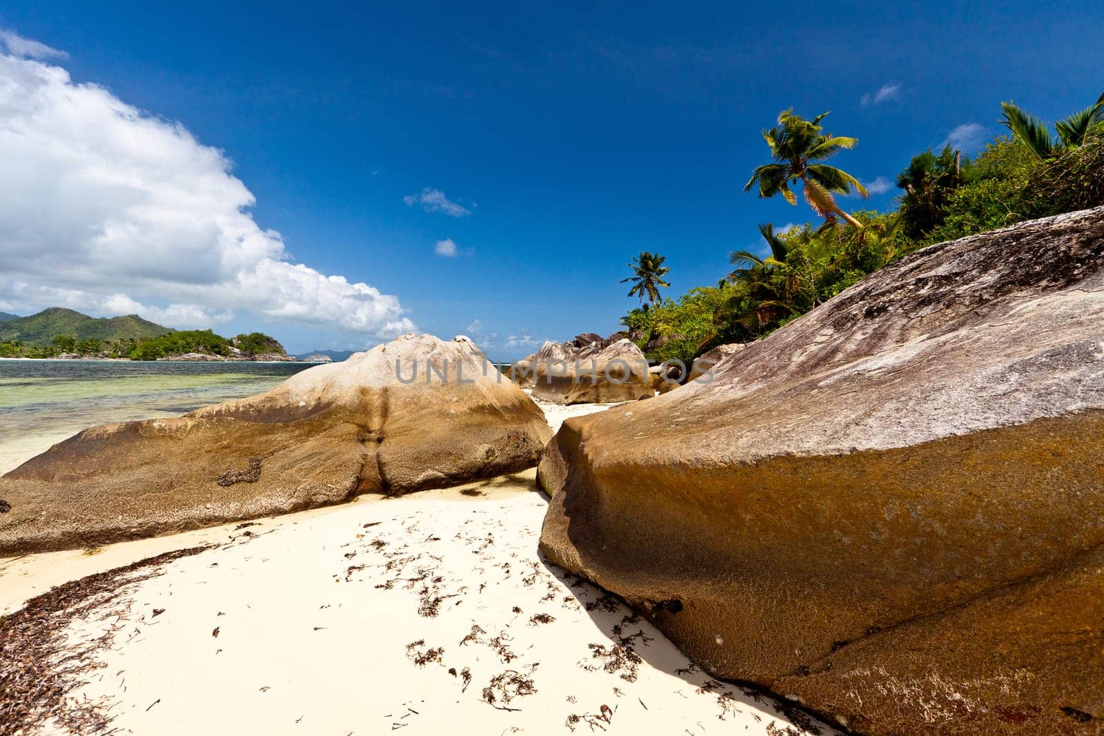 South Beach Port Glaud