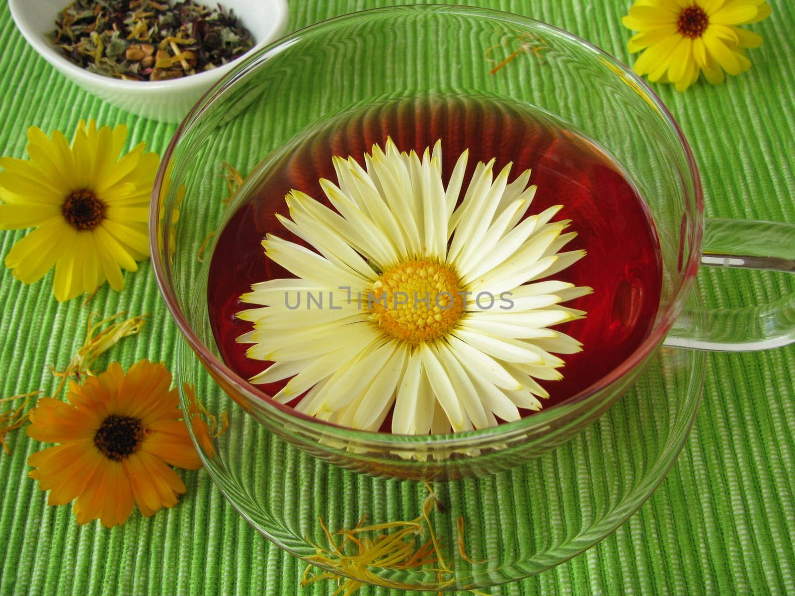 Fruit tea with marigolds