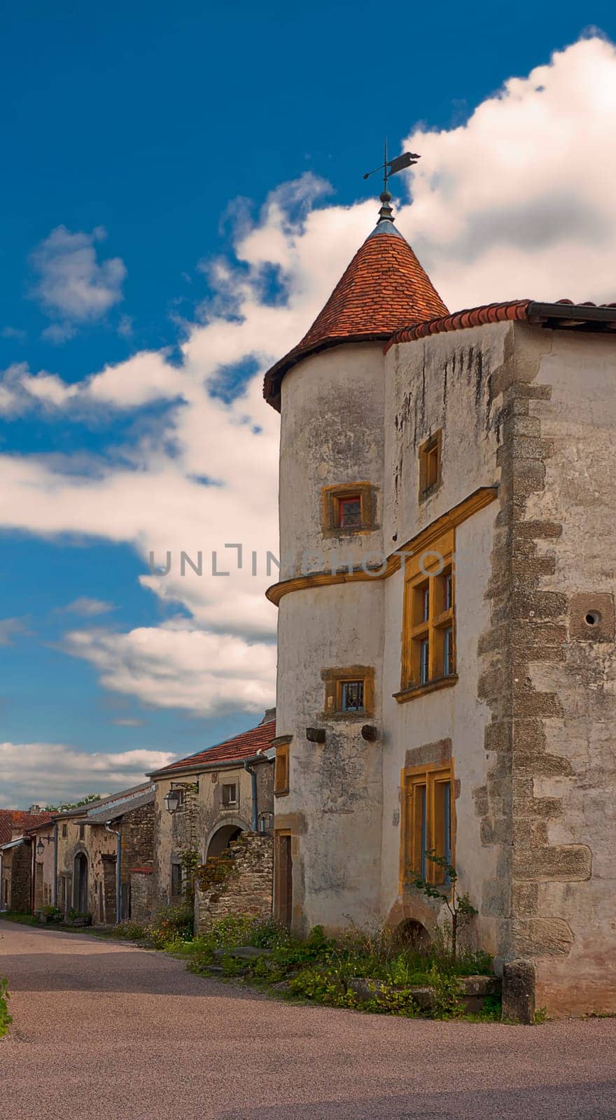 Châtillon sur Saône,Renaissance,Historic Architecture,Alley,France,Lorraine,France,Renaissance Turret