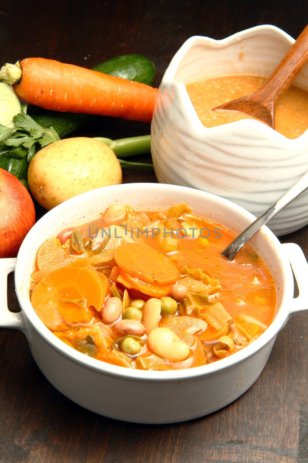 bowl of minestrone