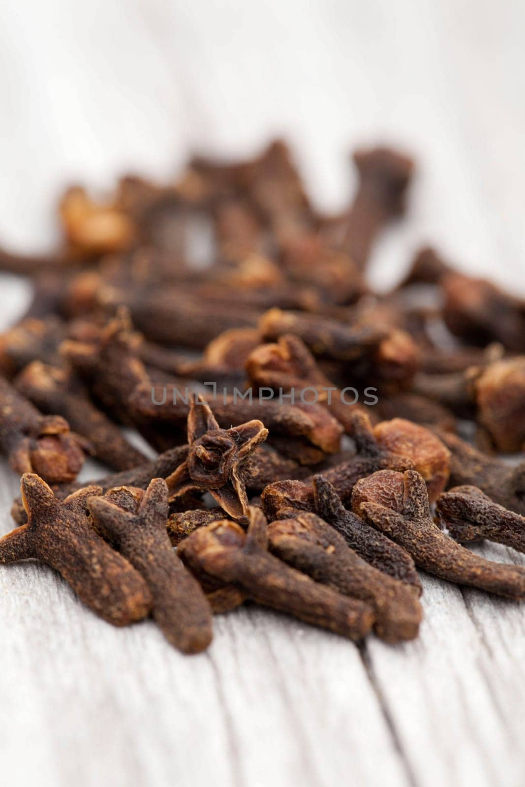 Cloves