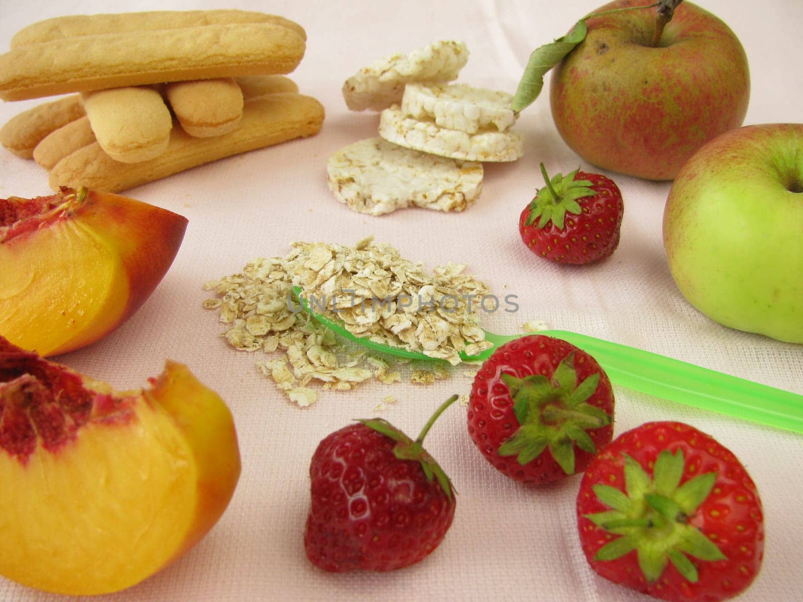 Toddler nutrition with fruit,biscuits and oatmeal