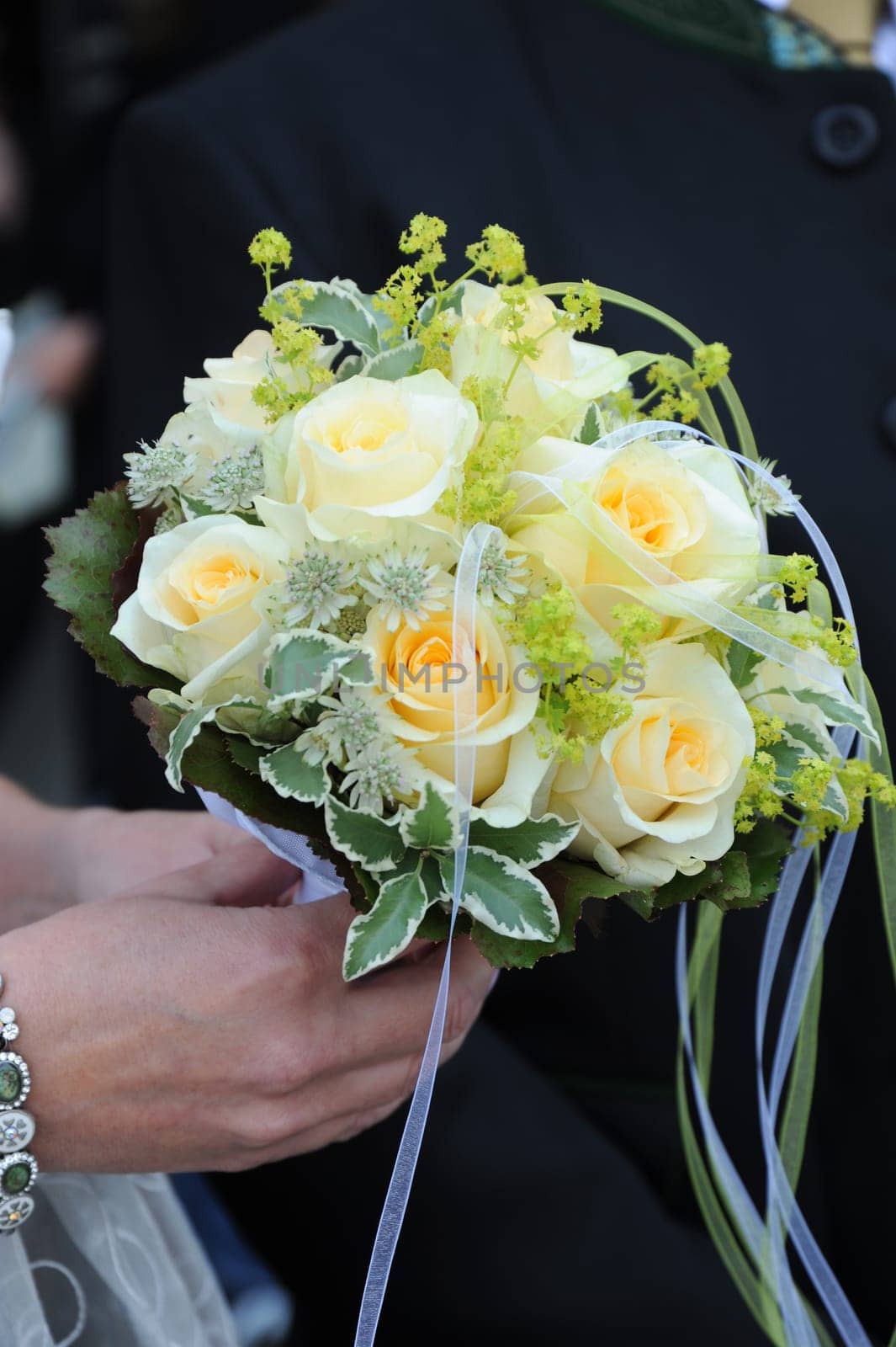 Bridal bouquet with yellow roses