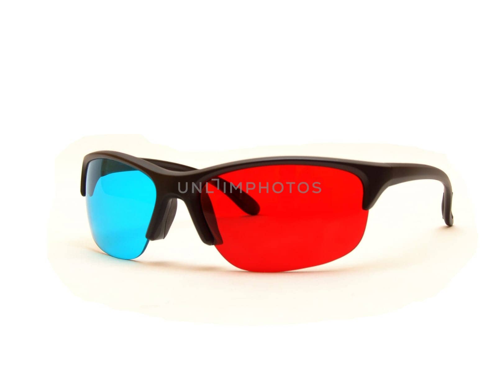 a red cyan 3D glasses